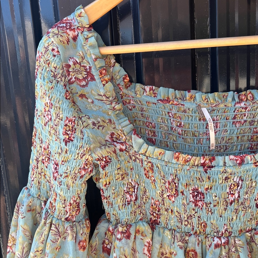 Free People Floral Smocked Blouse Blue Green Pink Red Flowers Flowy Fairy Boho - Picture 6 of 8